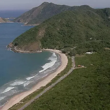 Casa Tucano Grumari Rj Villa